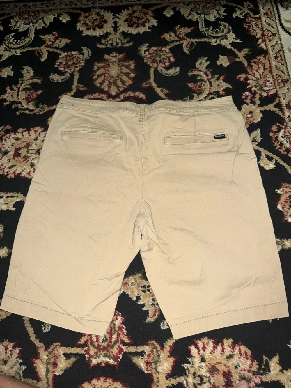 Hollister lightweight flat